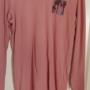 Men's L/S Hollister T-shirt. Size x-small